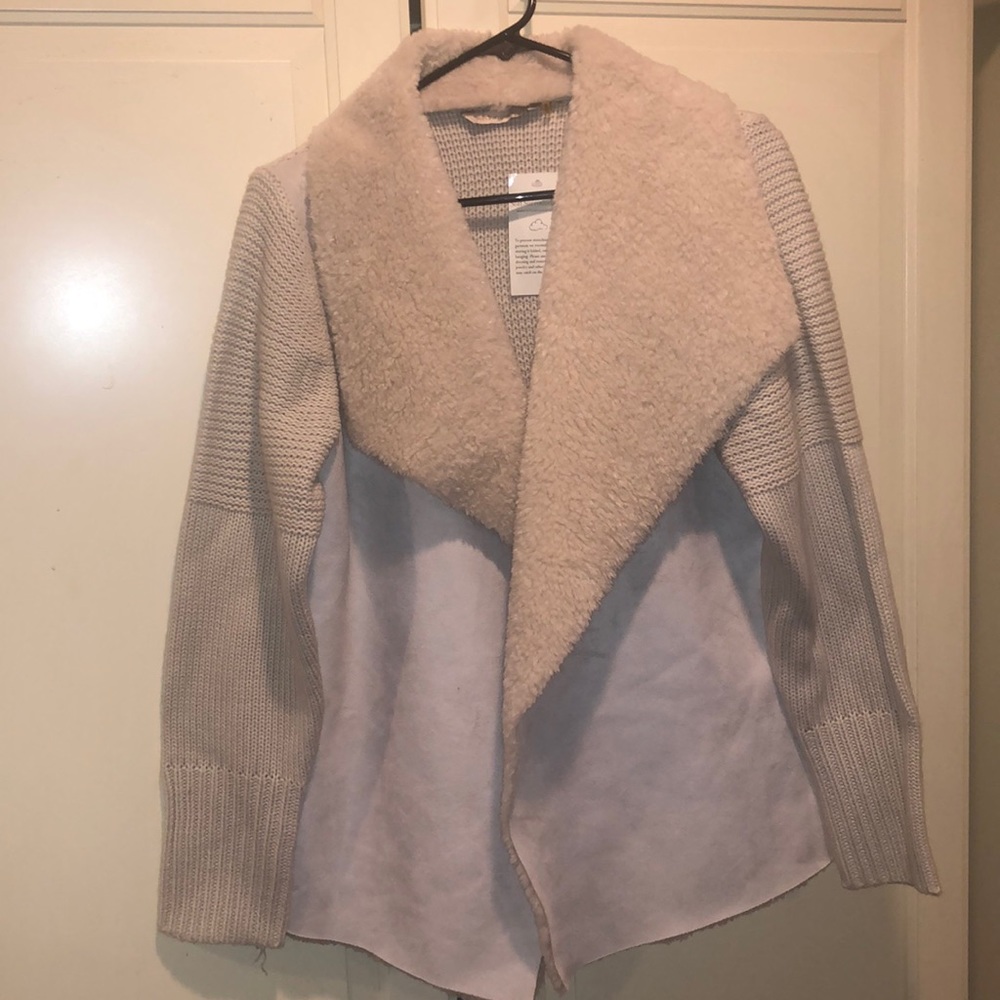 Beige Sweater with Faux Fur